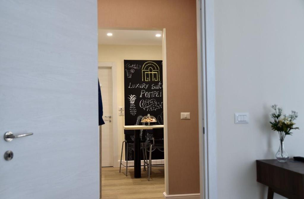 Pompei Luxury Suite Bagian luar foto