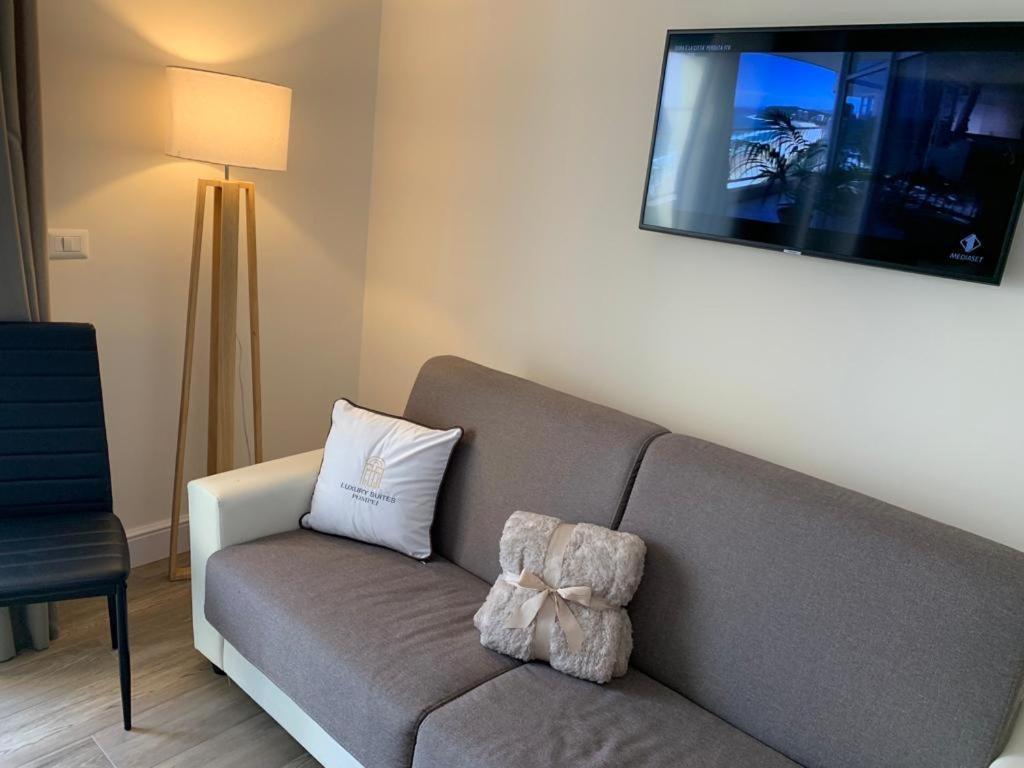 Pompei Luxury Suite Bagian luar foto