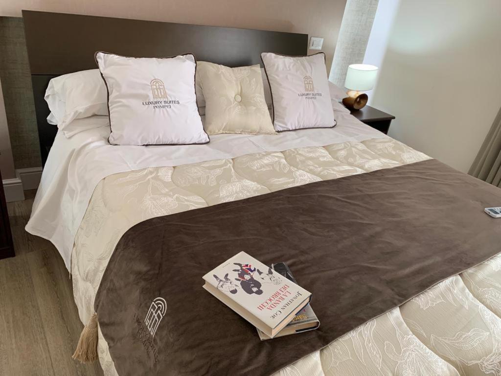 Pompei Luxury Suite Bagian luar foto